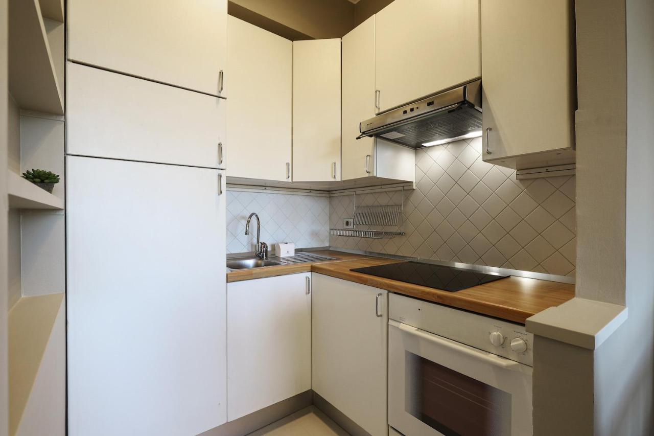 Contempora - Elvezia 8 - E51 Milano